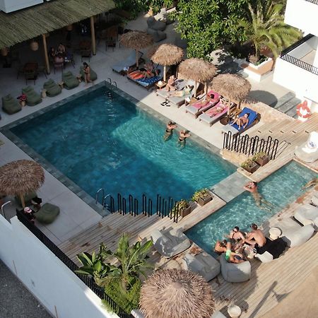 Aparthotel Casita Blanca - Adults Only Sant Antoni de Portmany Exterior foto