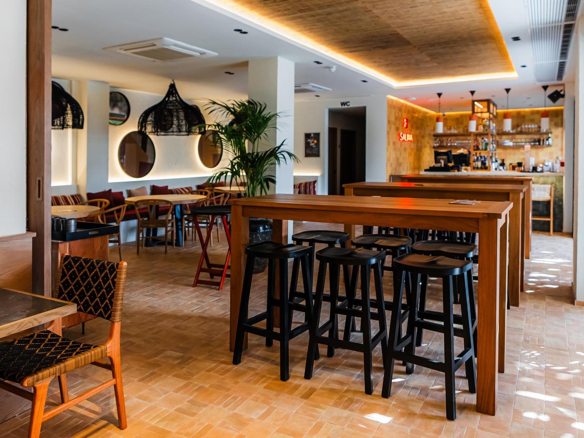 Aparthotel Casita Blanca - Adults Only Sant Antoni de Portmany Exterior foto