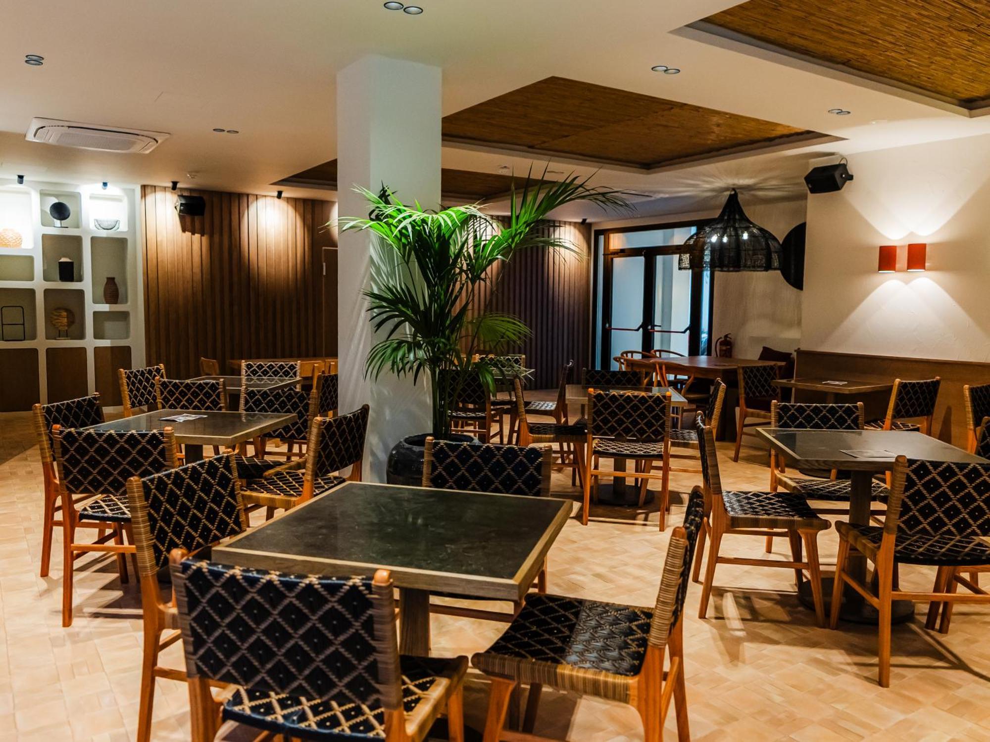 Aparthotel Casita Blanca - Adults Only Sant Antoni de Portmany Exterior foto